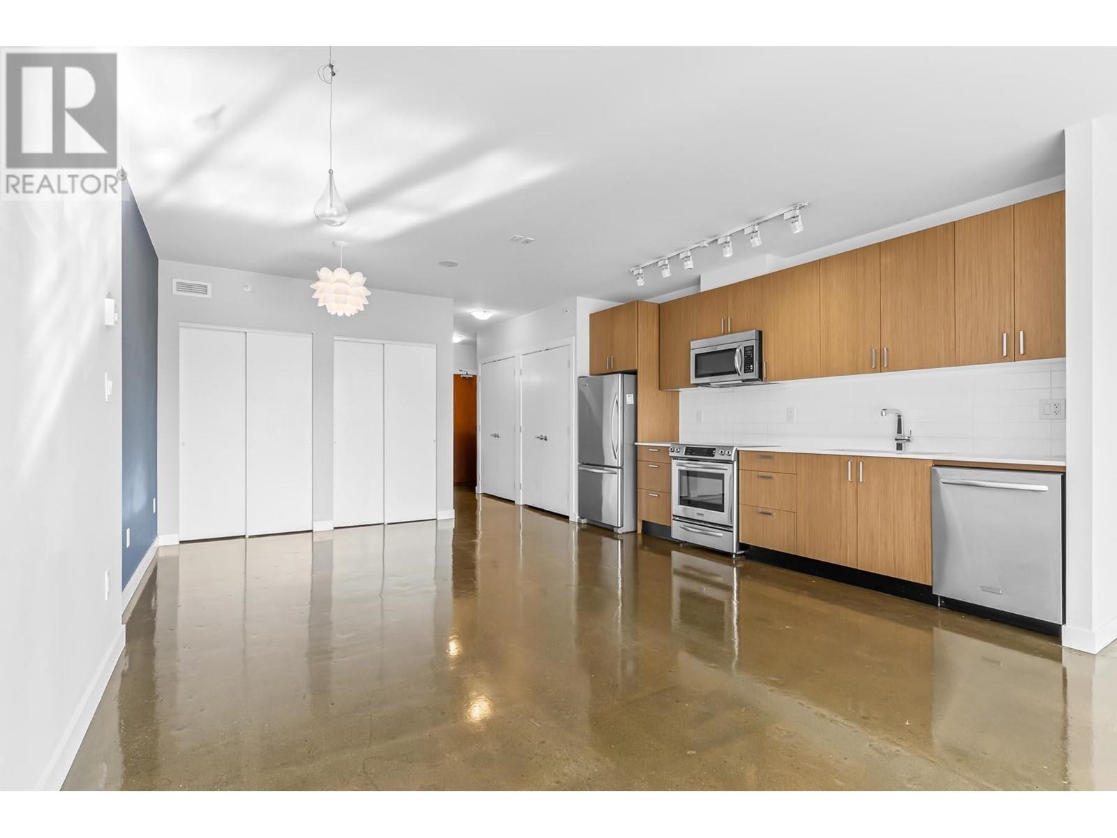 Listing Picture 9 of 28 : 306 221 UNION STREET, Vancouver / 溫哥華 - 魯藝地產 Yvonne Lu Group - MLS Medallion Club Member