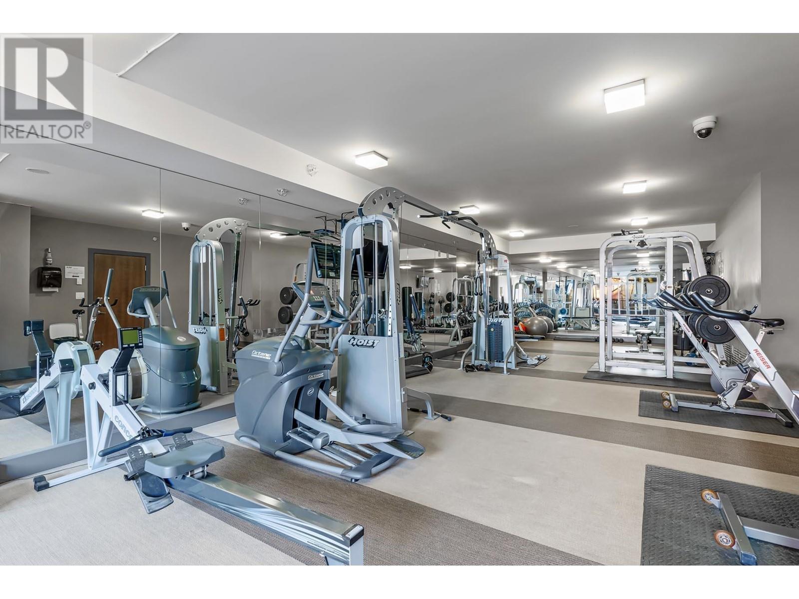 Listing Picture 24 of 28 : 306 221 UNION STREET, Vancouver / 溫哥華 - 魯藝地產 Yvonne Lu Group - MLS Medallion Club Member