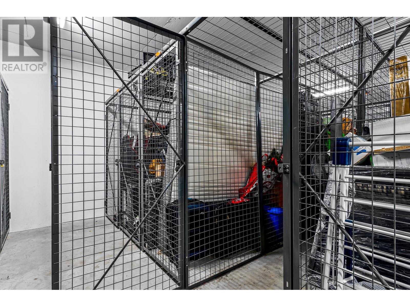 Listing Picture 26 of 28 : 306 221 UNION STREET, Vancouver / 溫哥華 - 魯藝地產 Yvonne Lu Group - MLS Medallion Club Member