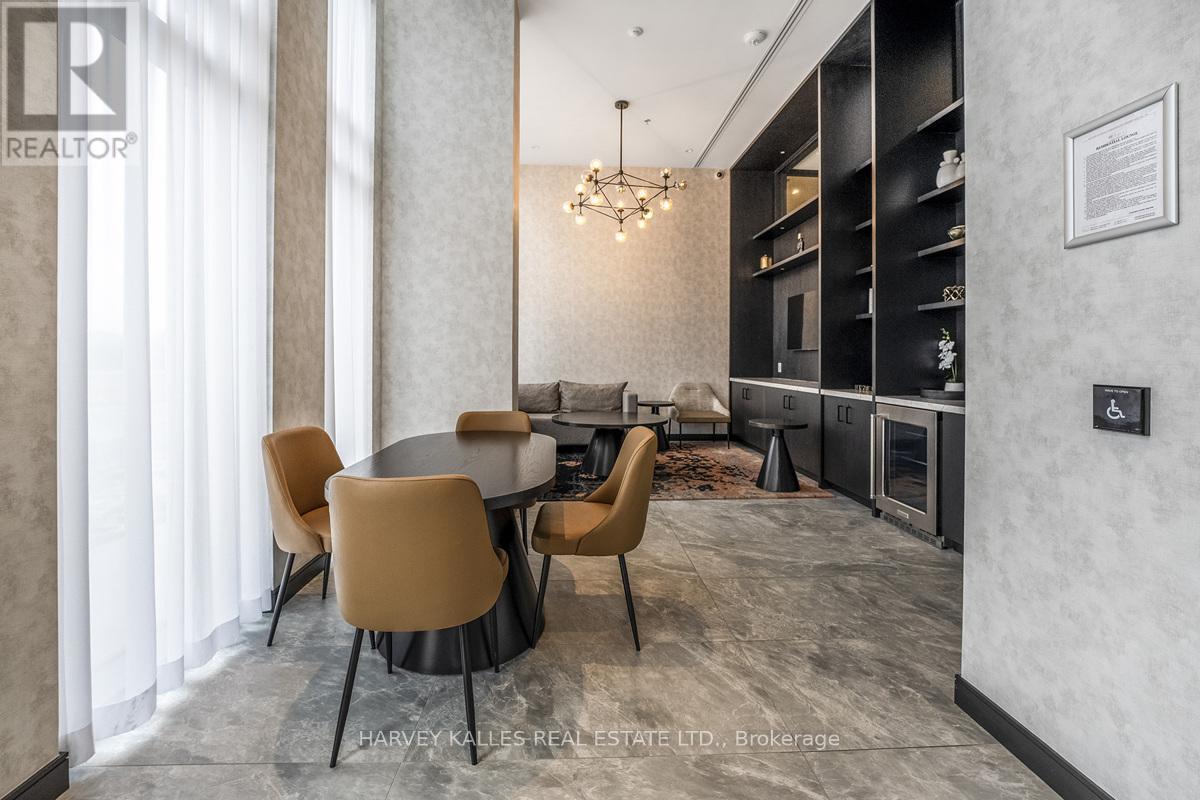 Property at 805 - 3005 PINE GLEN ROAD image 4