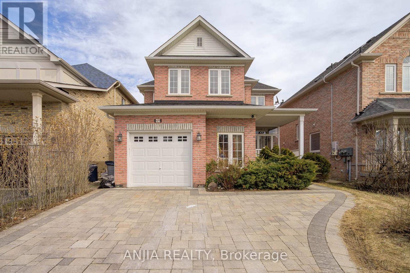 49 Kentley Street, Markham, Ontario  L6C 3G2 - Photo 2 - N12110925