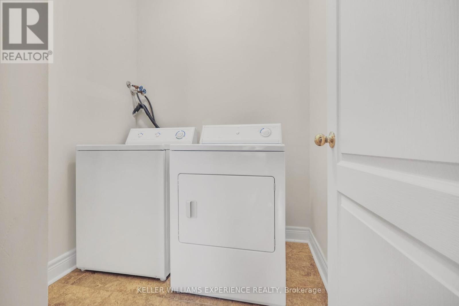 35 Legion Way, Essa, Ontario  L3W 0M7 - Photo 23 - N12110979