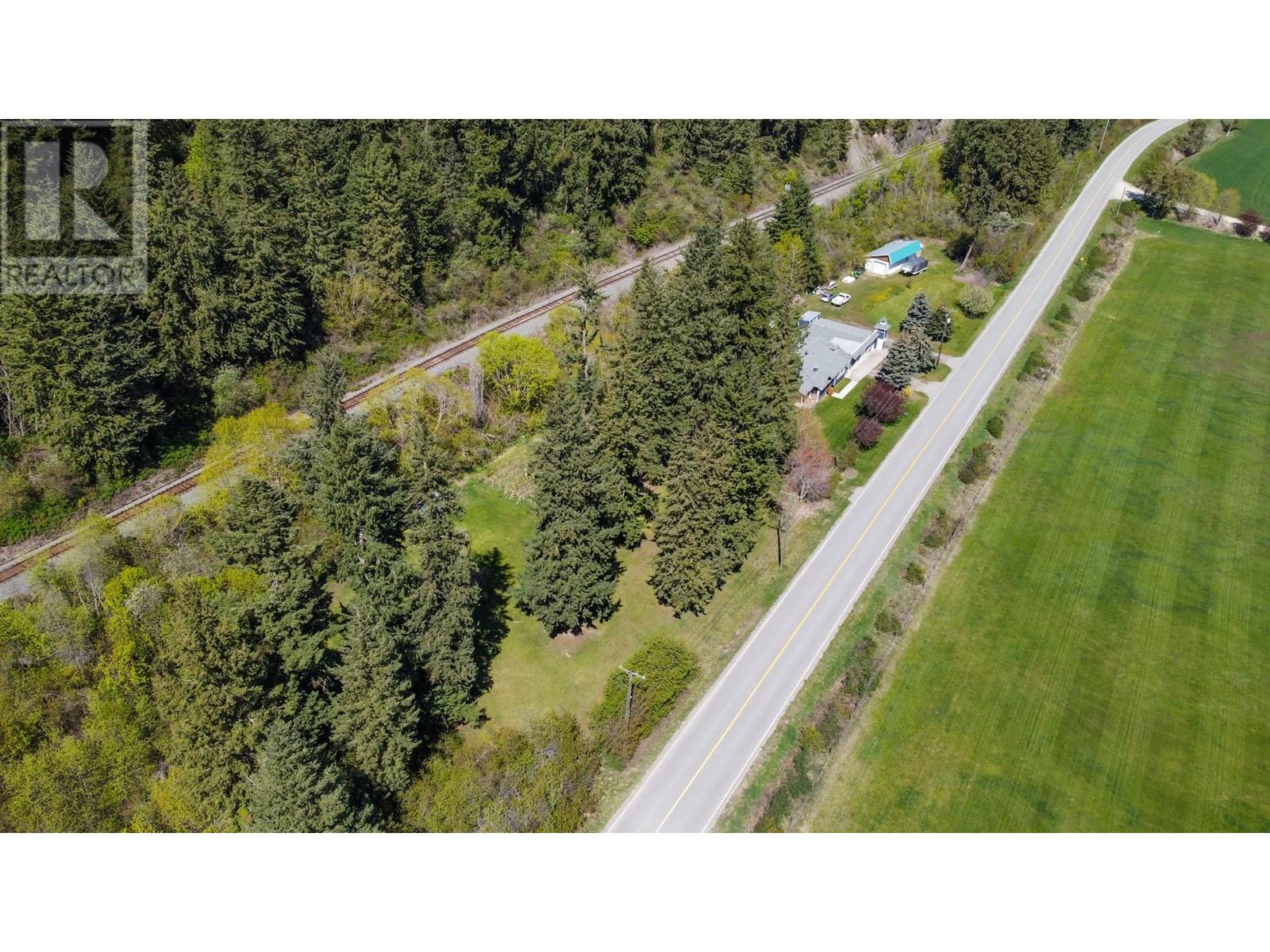 4575 Grandview Flats Road N, Spallumcheen, British Columbia  V4Y 0R1 - Photo 77 - 10345325