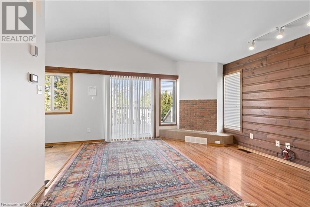 Property at 58 FIFTH Avenue image 4
