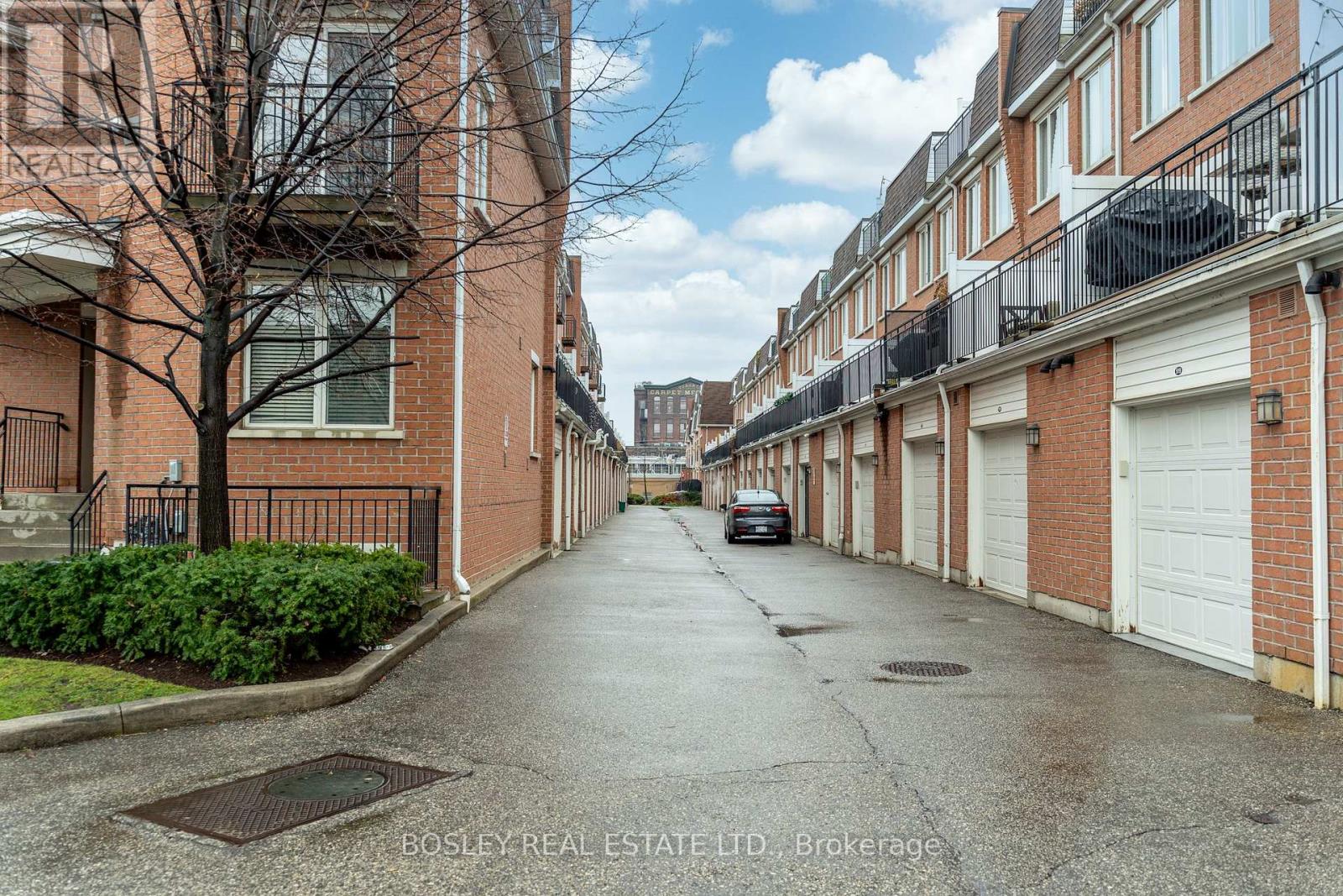 327 - 60 Joe Shuster Way, Toronto, Ontario  M6K 1Y8 - Photo 40 - W12110864