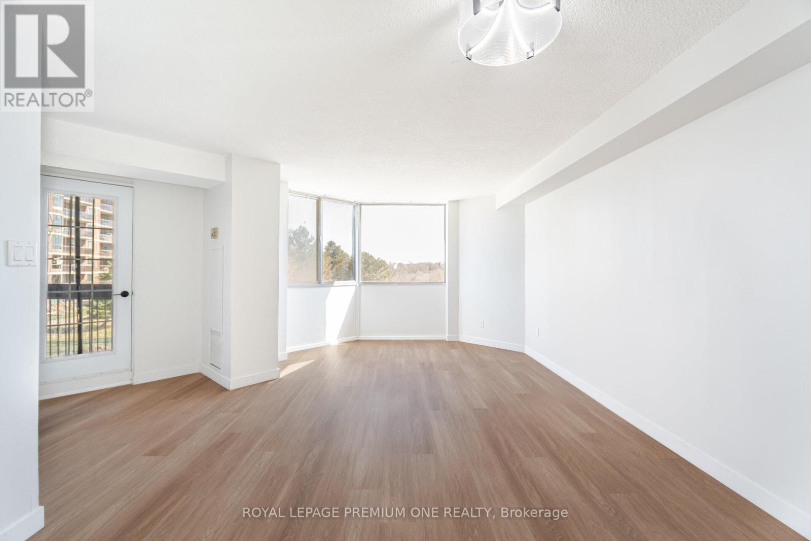 310 - 236 Albion Road, Toronto, Ontario  M9W 6A6 - Photo 11 - W12110981