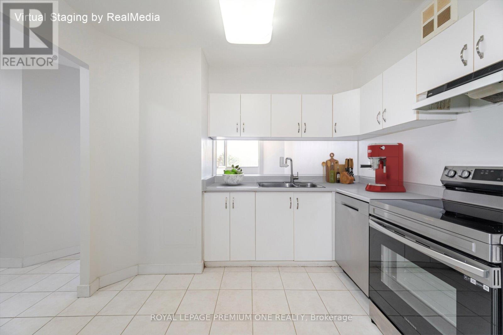 310 - 236 Albion Road, Toronto, Ontario  M9W 6A6 - Photo 18 - W12110981