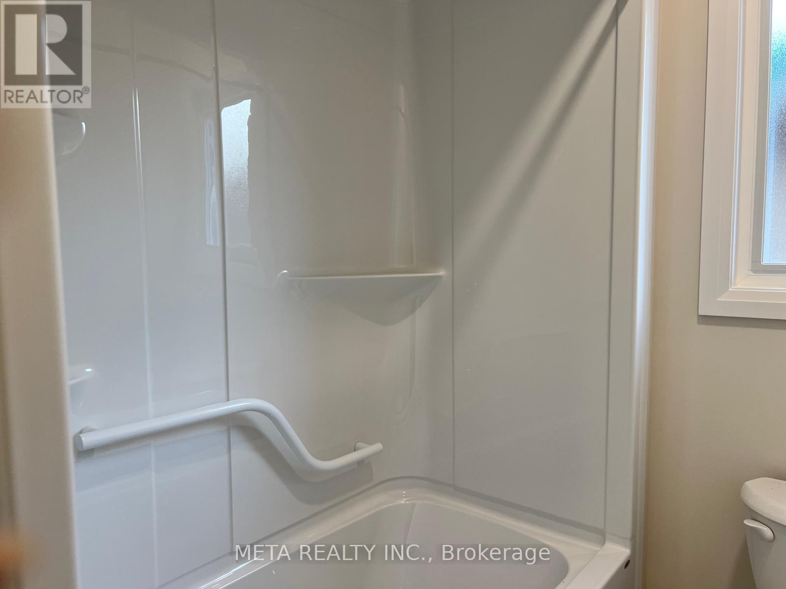 1013 Kraft Road N, Fort Erie, Ontario  L2A 0H3 - Photo 36 - X12110826