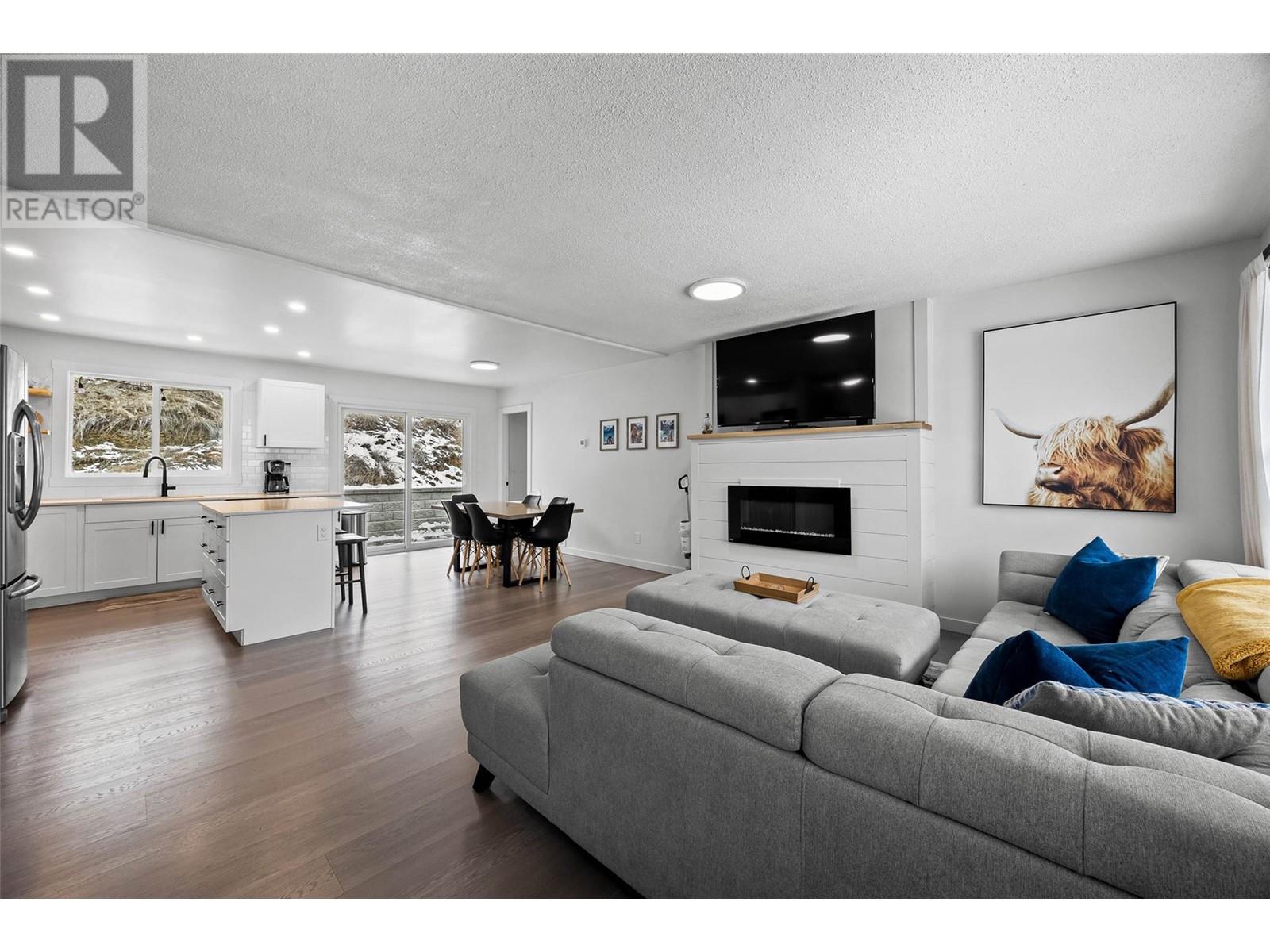 Property at 4396 Westsyde Road image 5