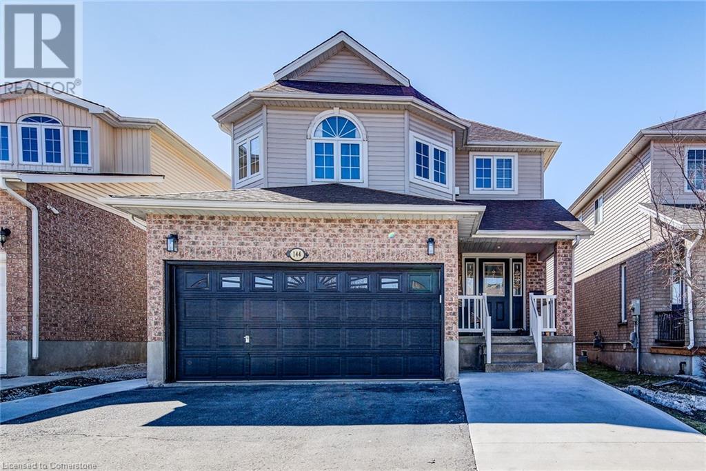 Property at 144 UDVARI Crescent image 2