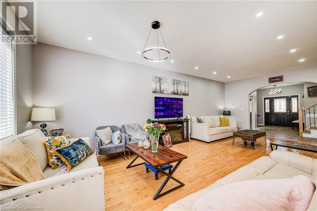 144 Udvari Crescent, Kitchener, Ontario N2N 3P6 - Photo 10 - 40708115