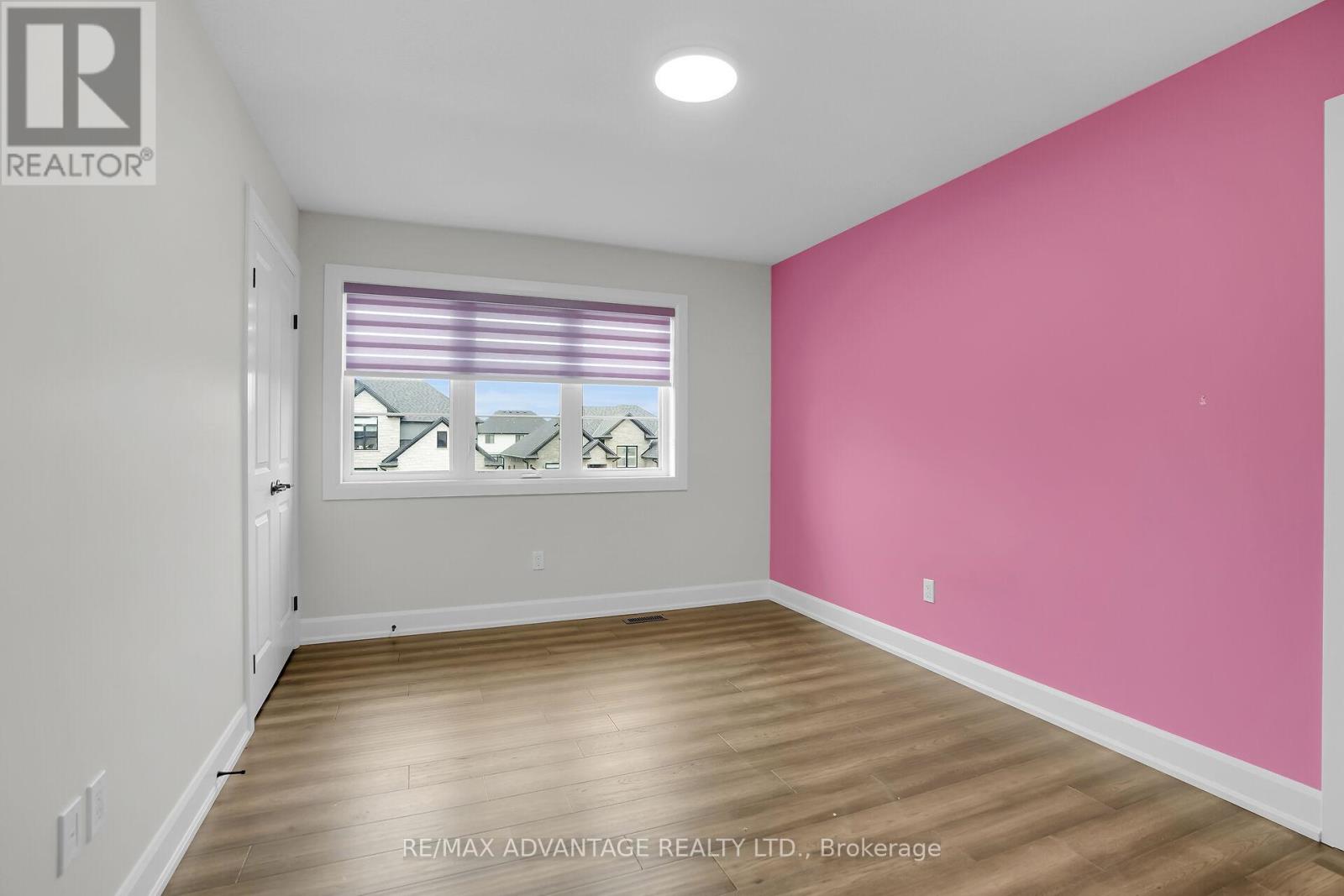 6416 Old Garrison Boulevard, London South, Ontario  N6P 0G2 - Photo 32 - X12111019