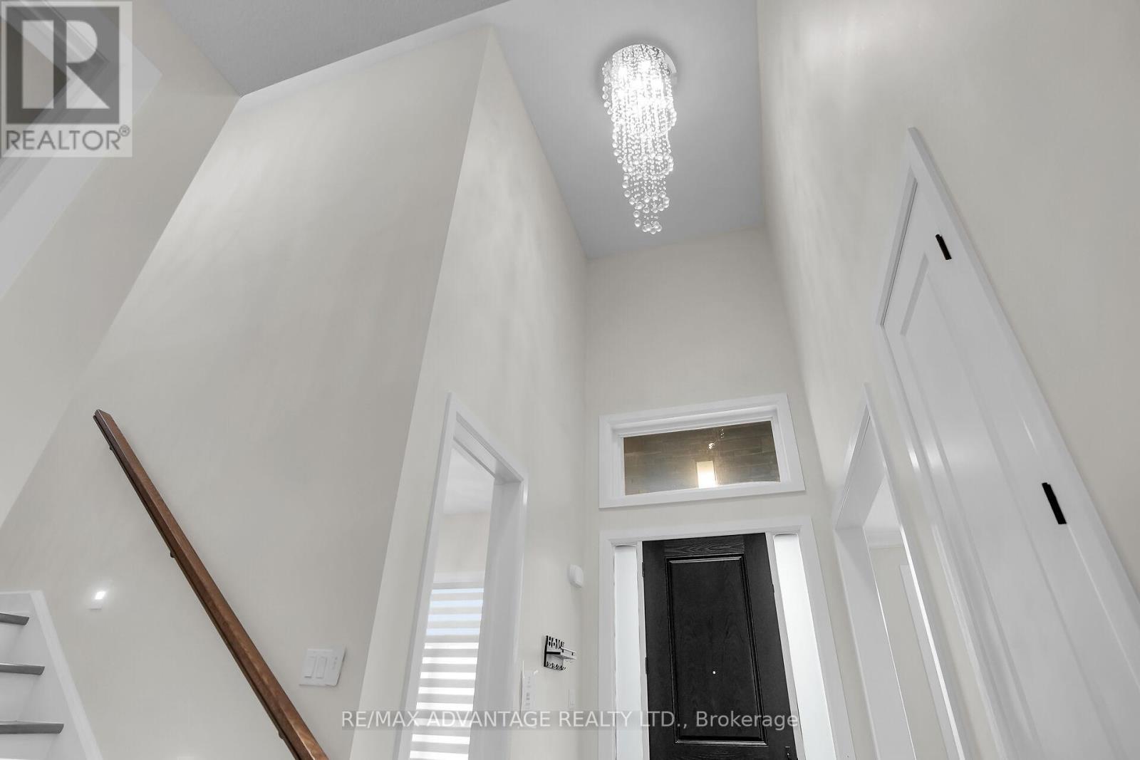 6416 Old Garrison Boulevard, London South, Ontario  N6P 0G2 - Photo 6 - X12111019