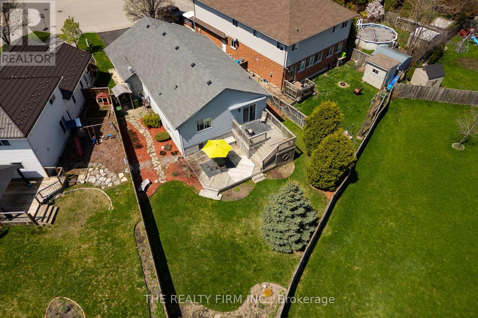 15 Magnolia Court, St. Thomas, Ontario  N5P 4M3 - Photo 48 - X12111020
