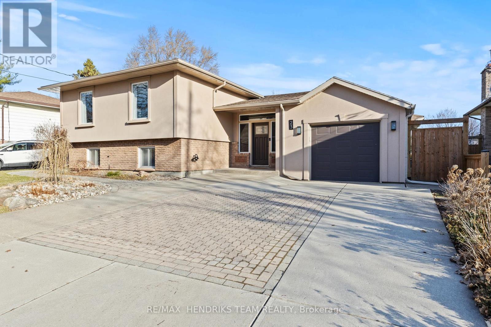 Property at 23 HURRICANE ROAD image 1