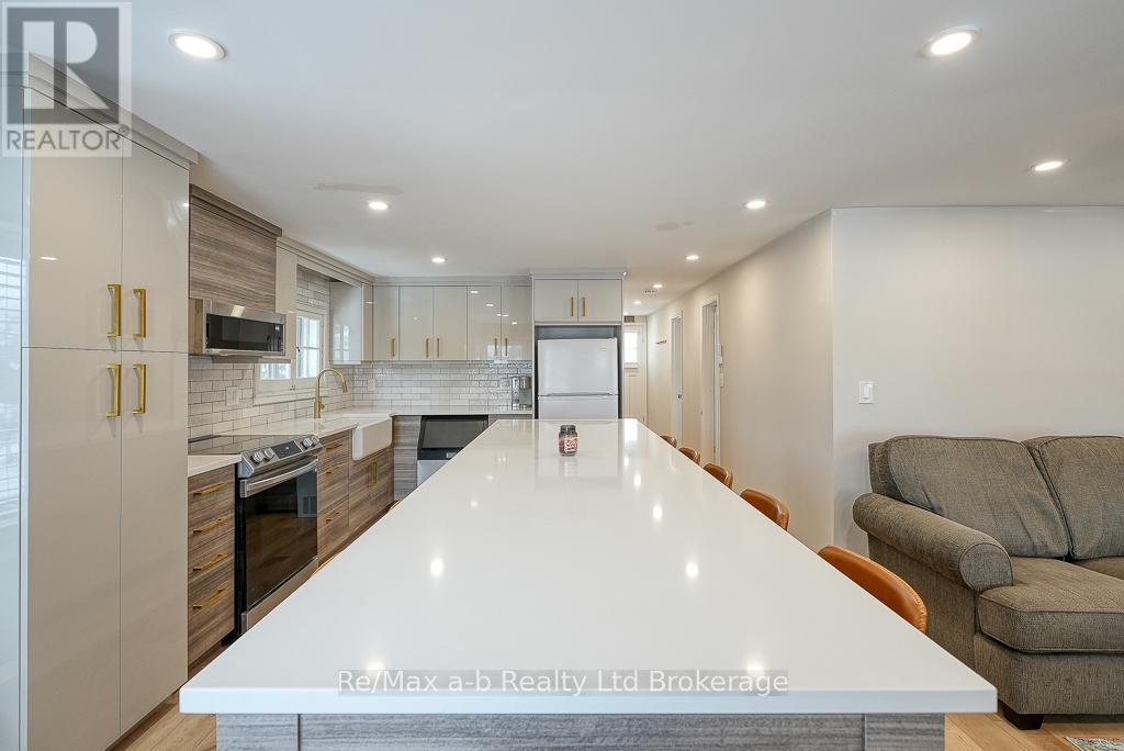 115 Erie Boulevard, Norfolk, Ontario  N0E 1M0 - Photo 11 - X11980176