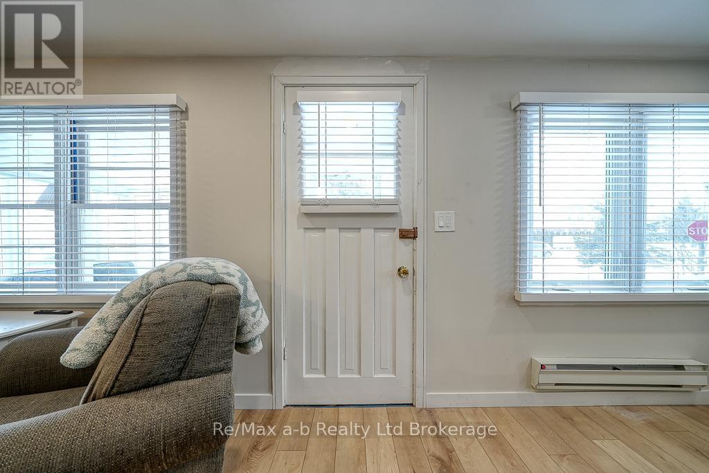 115 Erie Boulevard, Norfolk, Ontario  N0E 1M0 - Photo 4 - X11980176