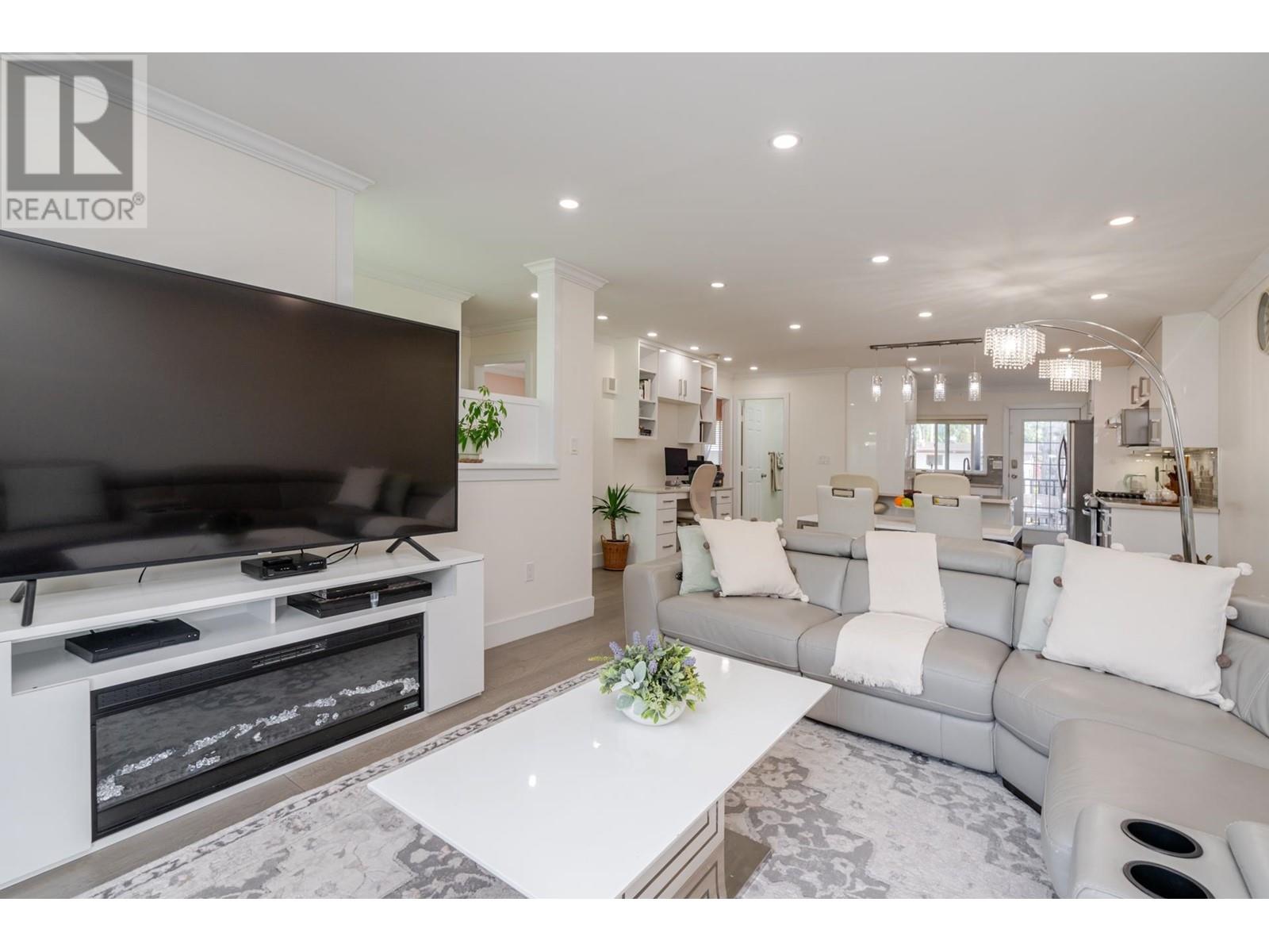 Property at 1543 CHADWICK AVENUE image 4