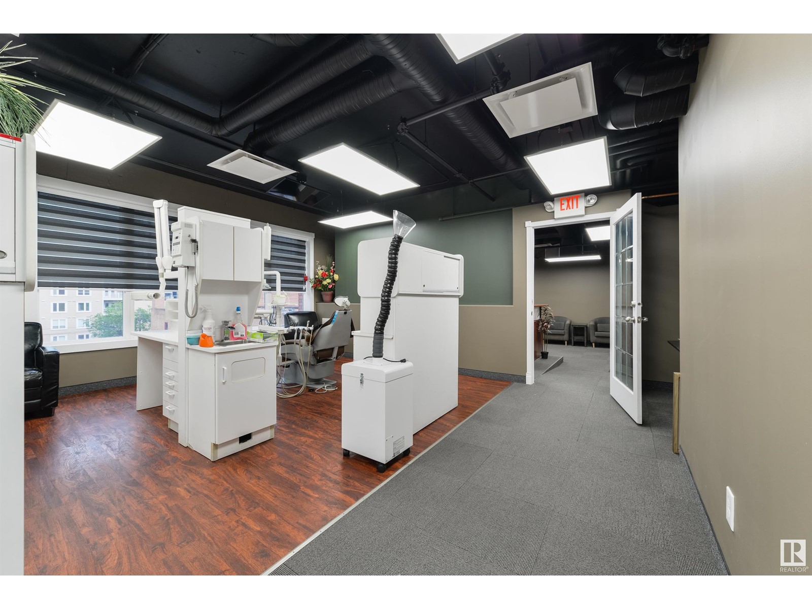 #401 10154 104 St Nw, Edmonton, Alberta  T5J 1A7 - Photo 17 - E4433303