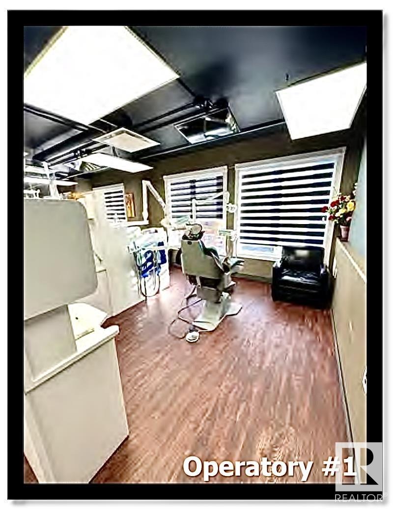 Property at #401 10154 104 ST NW image 3
