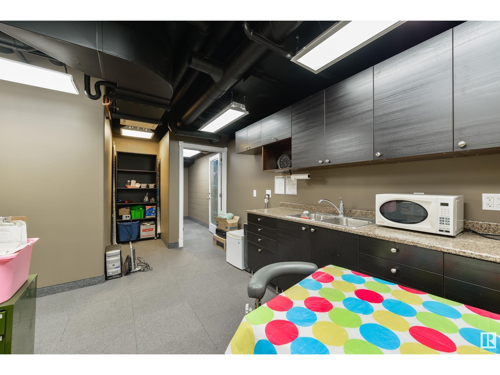 #401 10154 104 St Nw, Edmonton, Alberta  T5J 1A7 - Photo 39 - E4433303