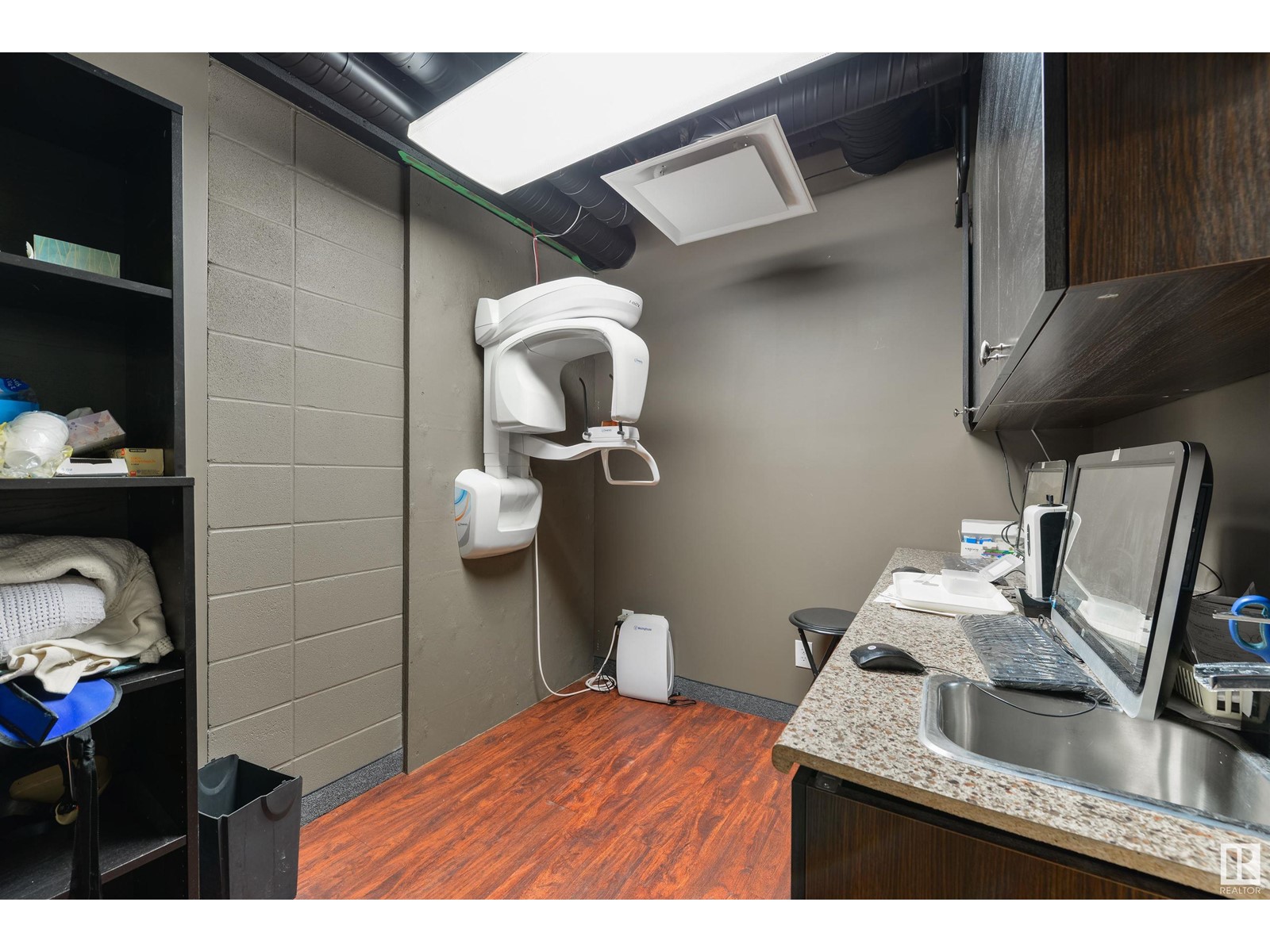 #401 10154 104 St Nw, Edmonton, Alberta  T5J 1A7 - Photo 40 - E4433303