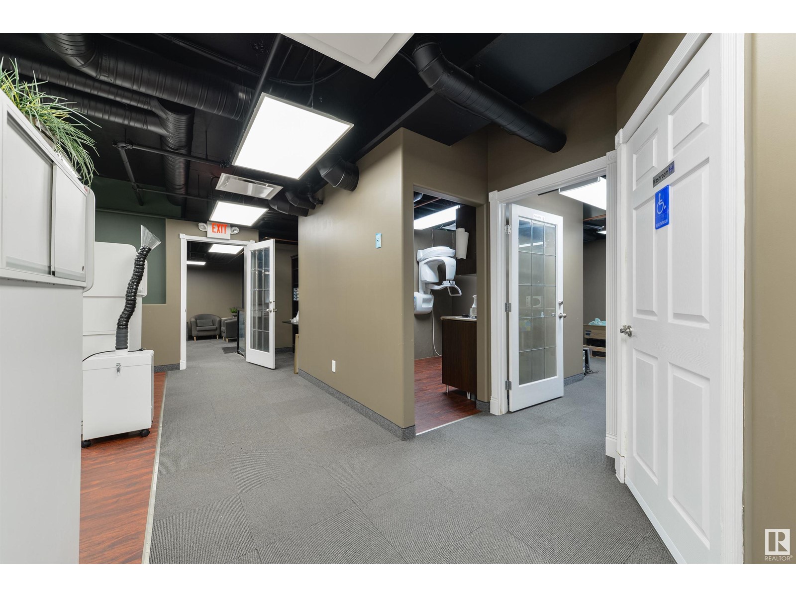 #401 10154 104 St Nw, Edmonton, Alberta  T5J 1A7 - Photo 28 - E4433303