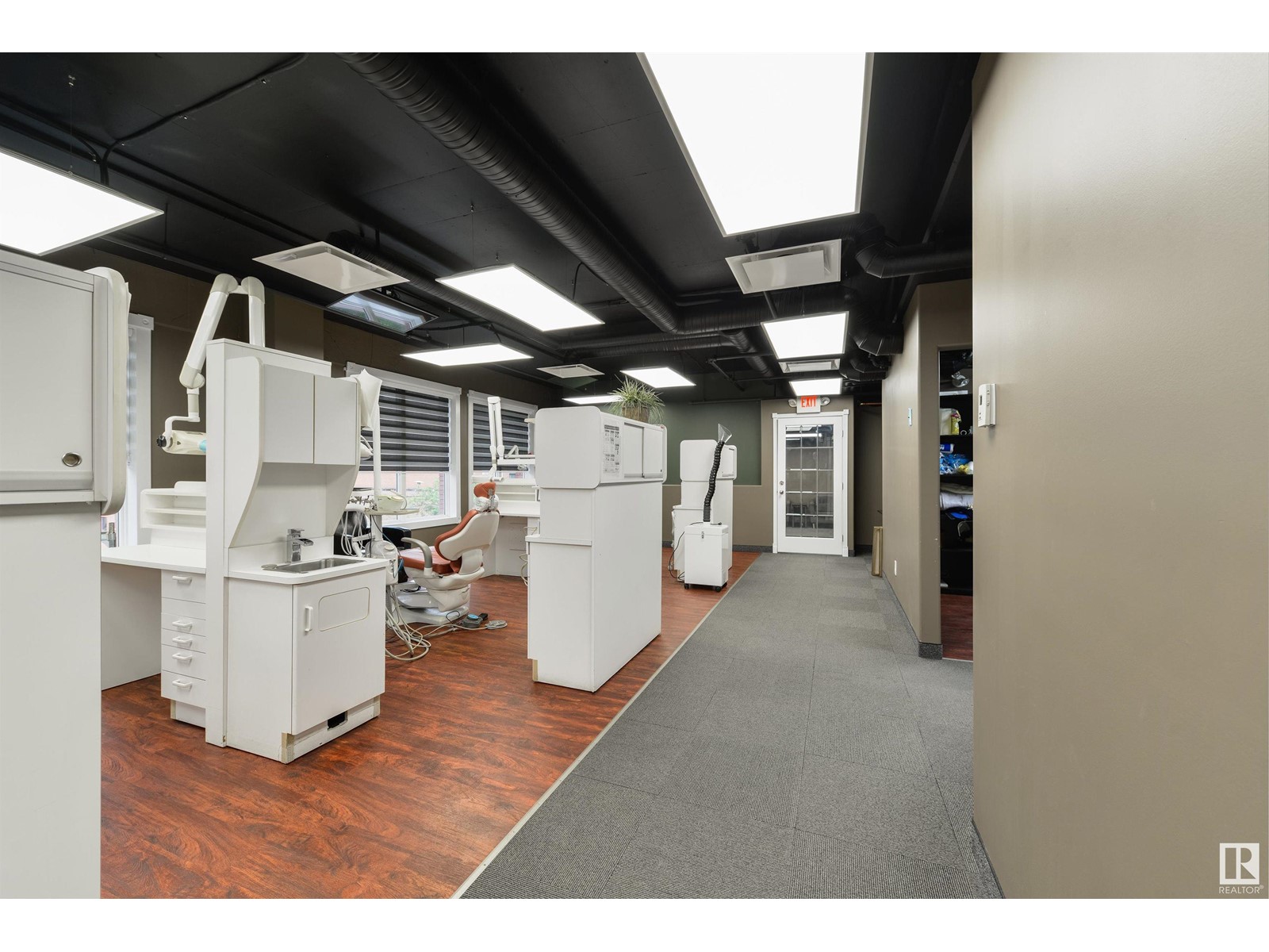 #401 10154 104 St Nw, Edmonton, Alberta  T5J 1A7 - Photo 42 - E4433303