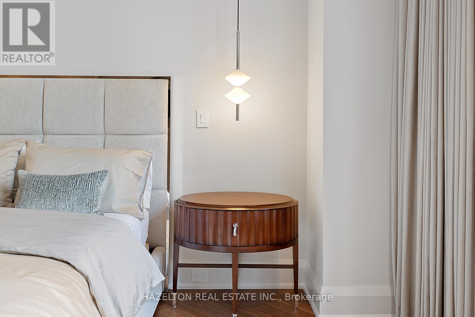 7d - 1 St Thomas Street, Toronto, Ontario  M5S 3M5 - Photo 14 - C12111032