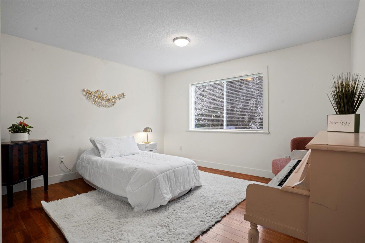 33343 Hodson Place, Mission, British Columbia  V2V 6J6 - Photo 19 - R2989074