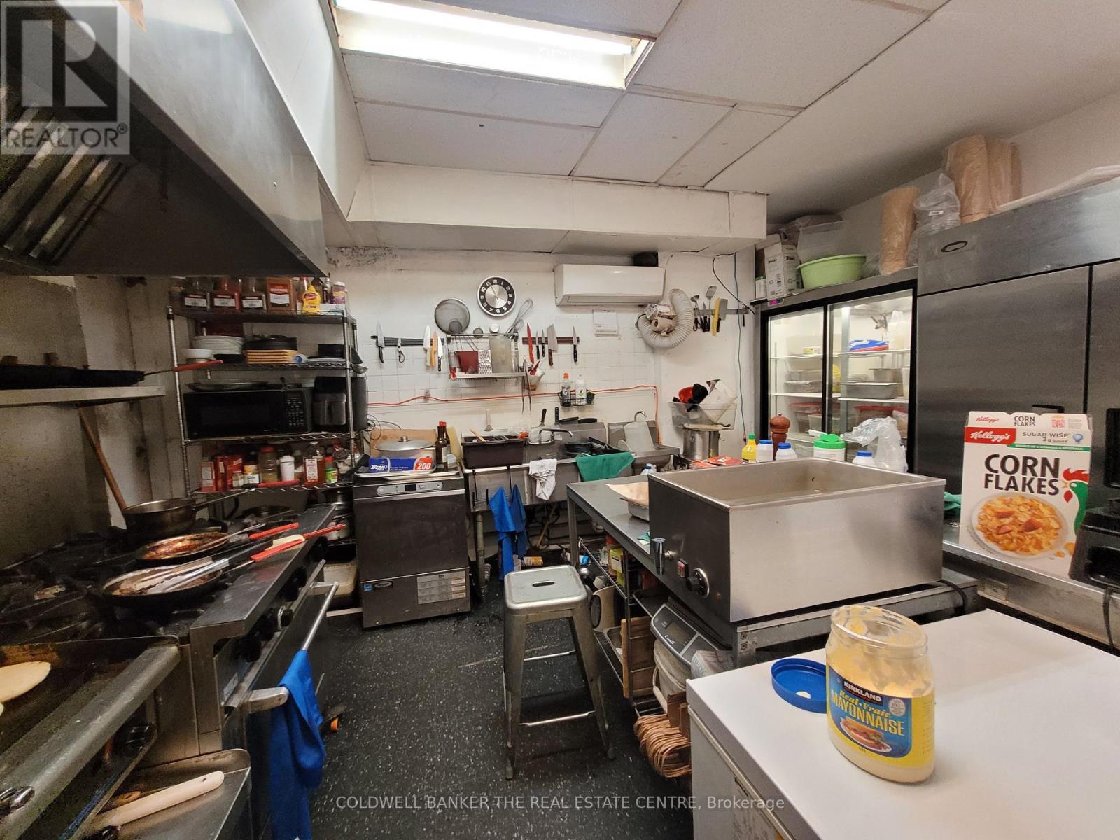 818 Danforth Avenue, Toronto (Danforth), Ontario  M4J 1L6 - Photo 7 - E12111035