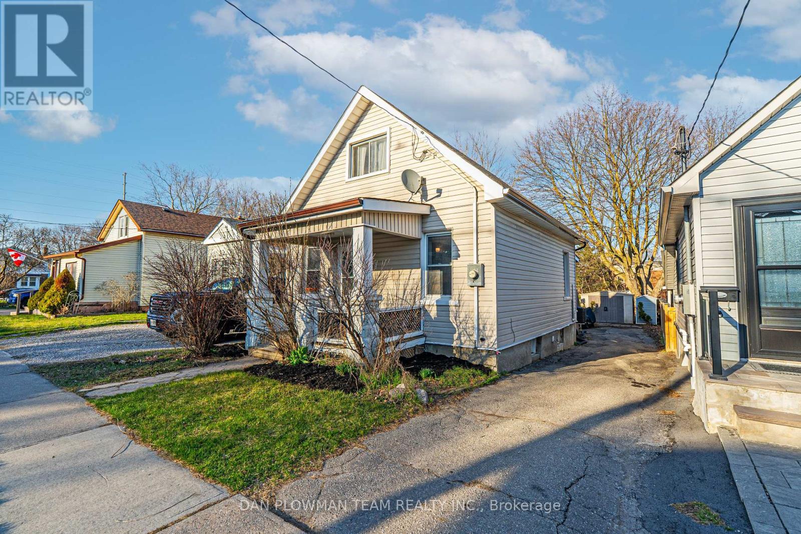 Property at 287 NASSAU STREET image 3