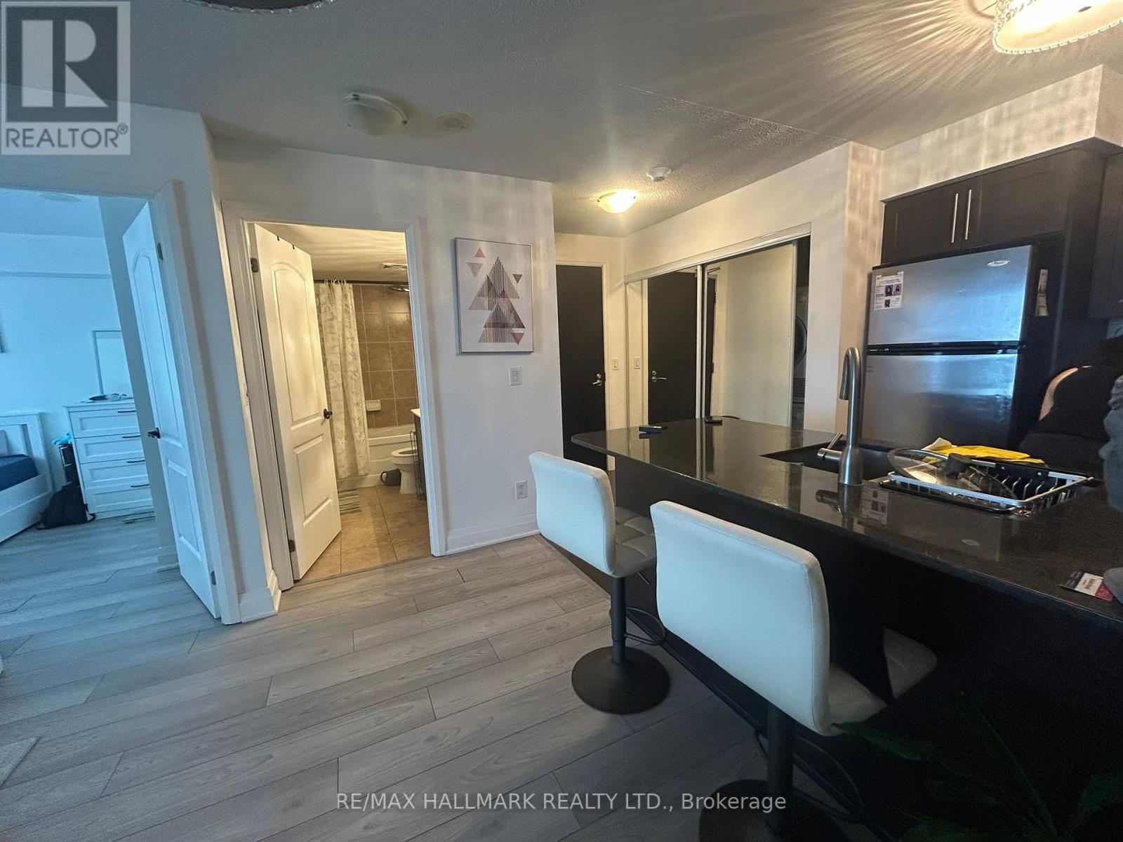 1001 - 30 North Park Road, Vaughan, Ontario  L4J 0G6 - Photo 9 - N12111104