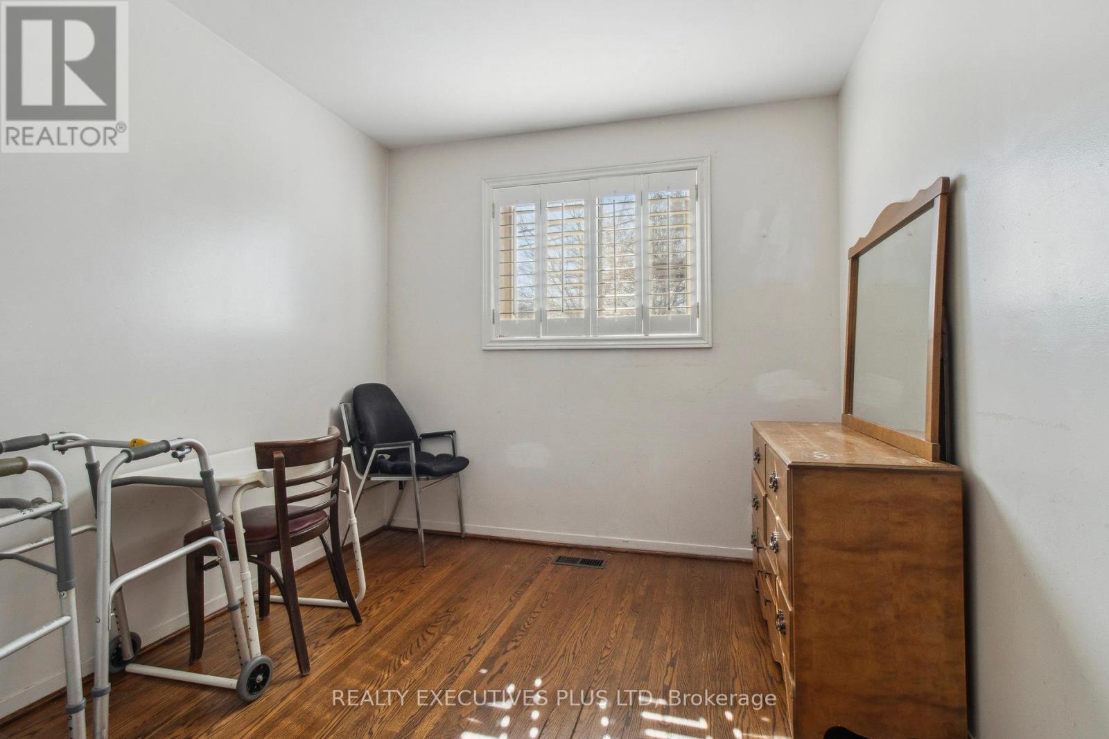 10 Bemberg Court, Toronto, Ontario  M9W 3V5 - Photo 17 - W12073665