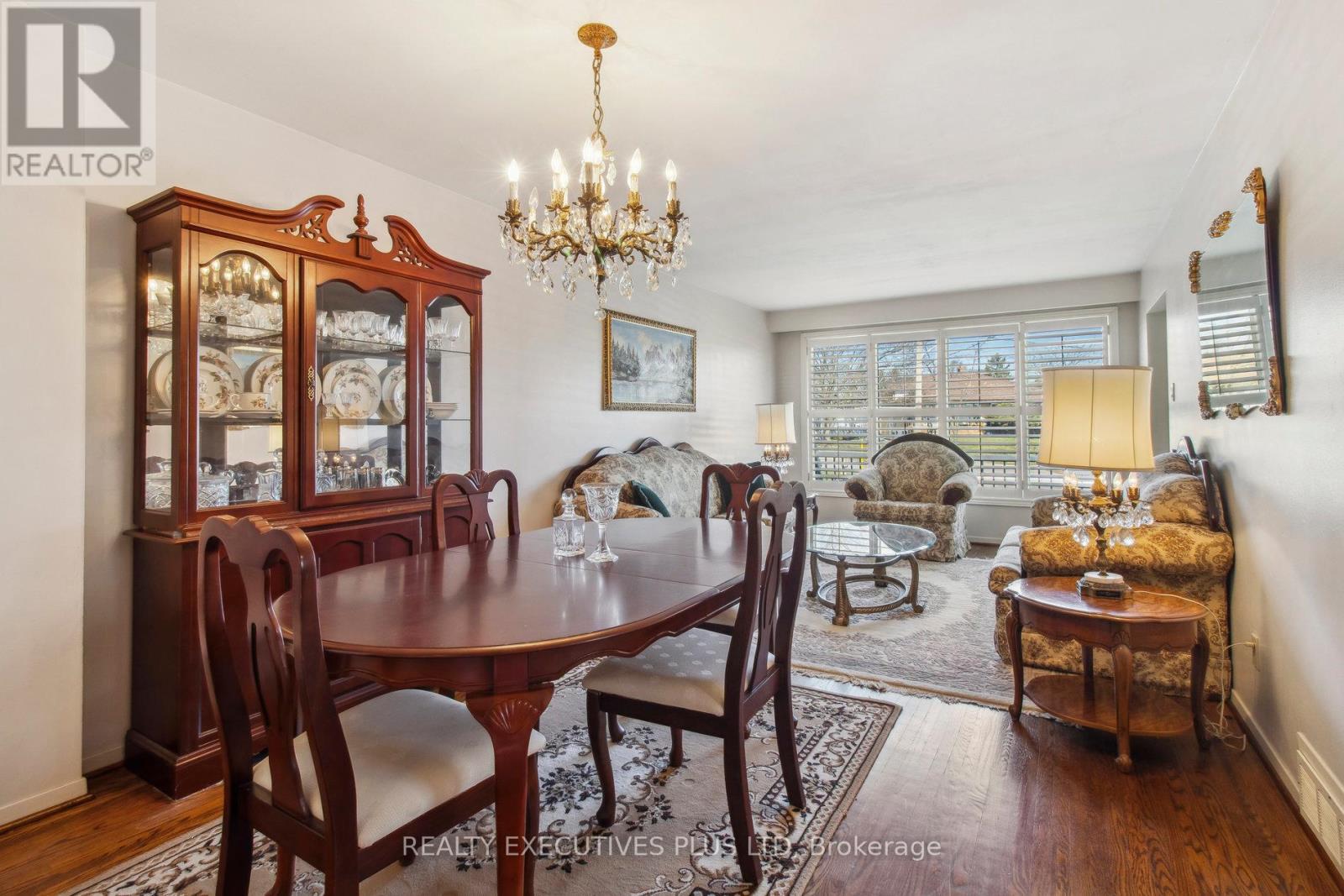 10 Bemberg Court, Toronto, Ontario  M9W 3V5 - Photo 7 - W12073665