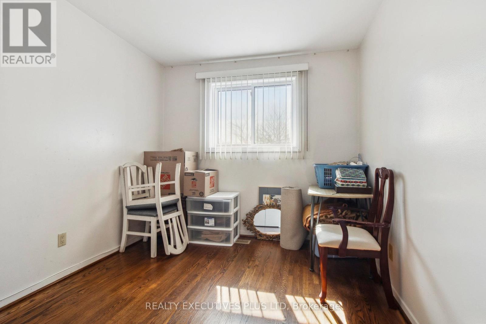 10 Bemberg Court, Toronto, Ontario  M9W 3V5 - Photo 13 - W12073665