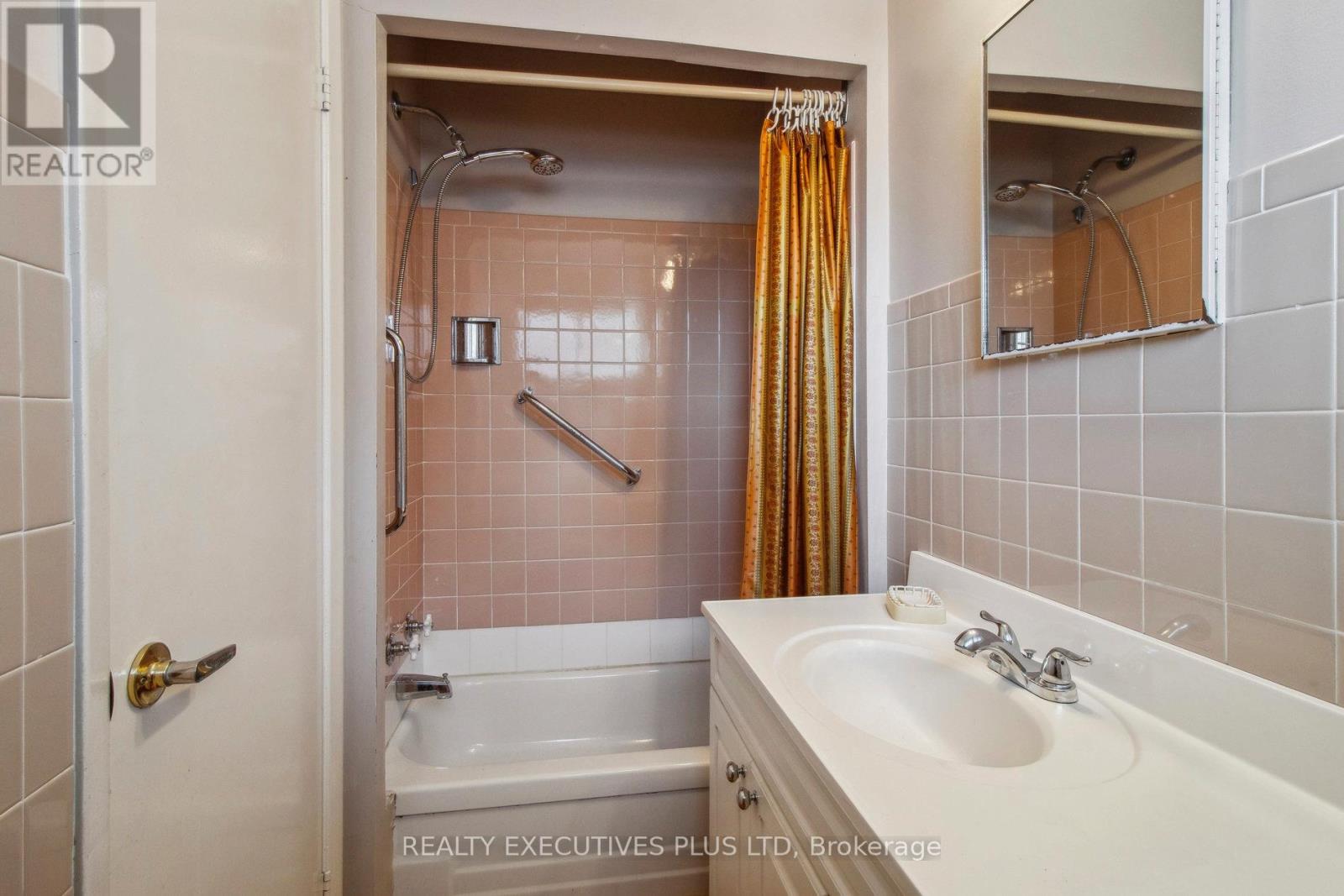 10 Bemberg Court, Toronto, Ontario  M9W 3V5 - Photo 15 - W12073665