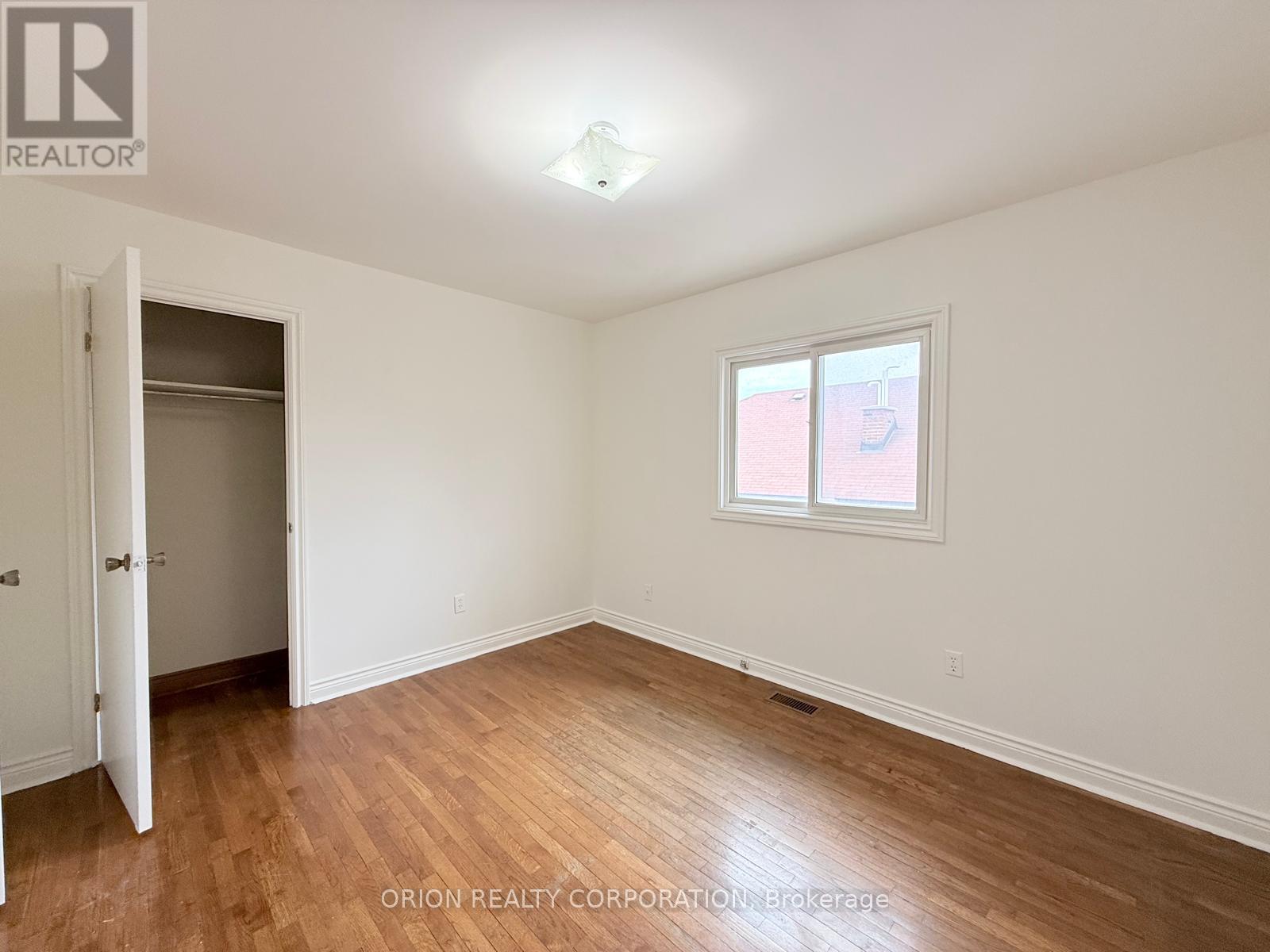 Upper - 274 Viewmount Avenue, Toronto, Ontario  M6B 1V2 - Photo 28 - W12111112