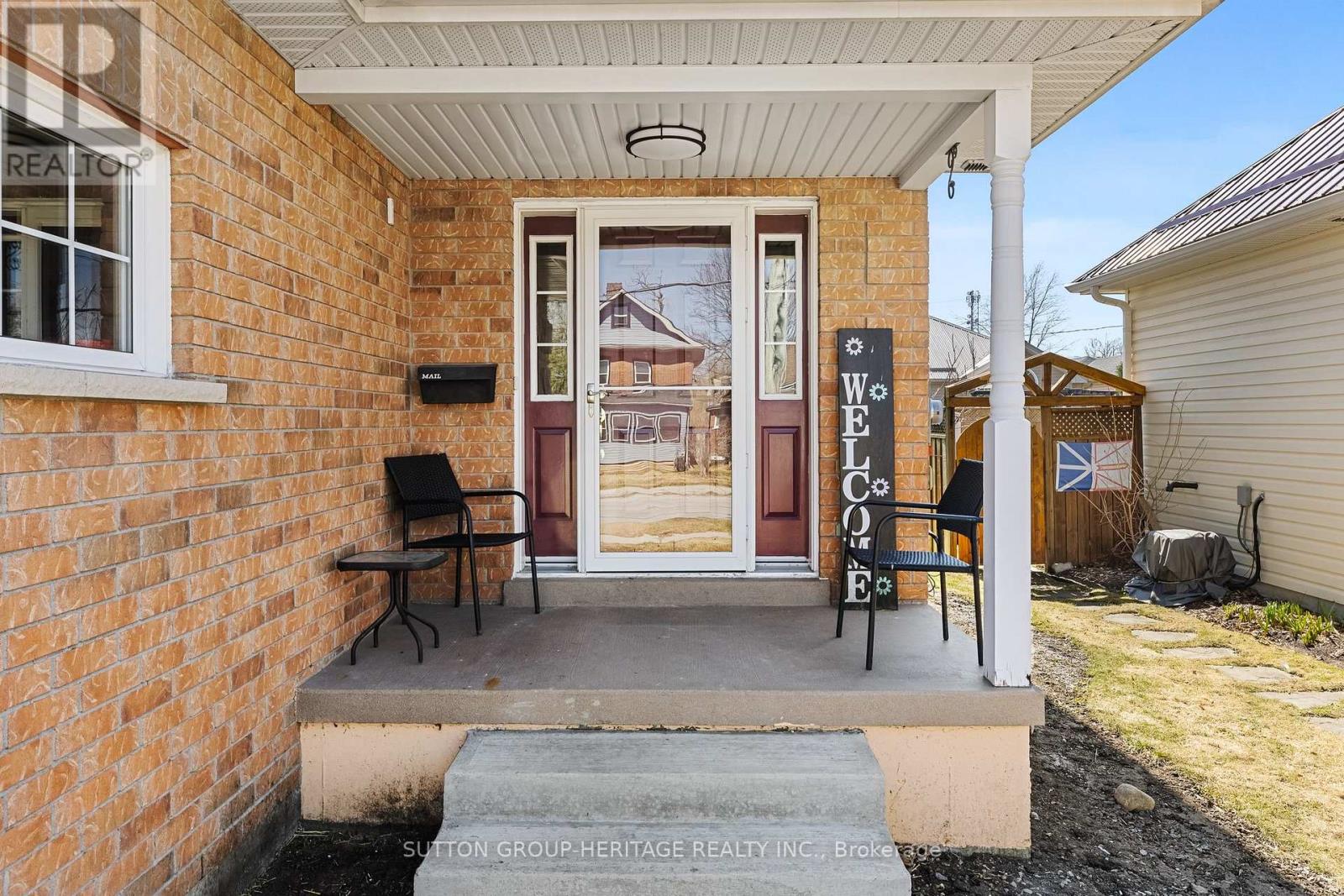 Property at 31 DURHAM STREET W image 3