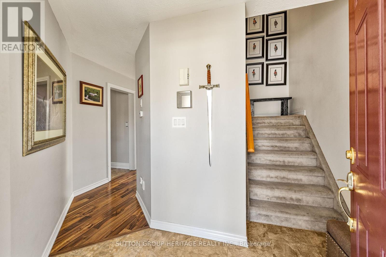 Property at 31 DURHAM STREET W image 4