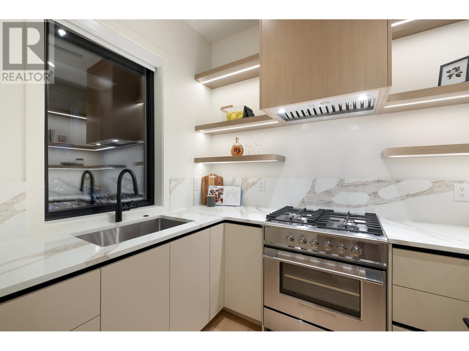 1385 19th Street, West Vancouver, British Columbia  V7V 3X4 - Photo 6 - R2992735