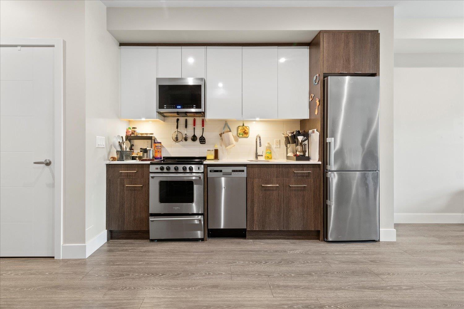 Property at 202 45510 MARKET WAY image 3