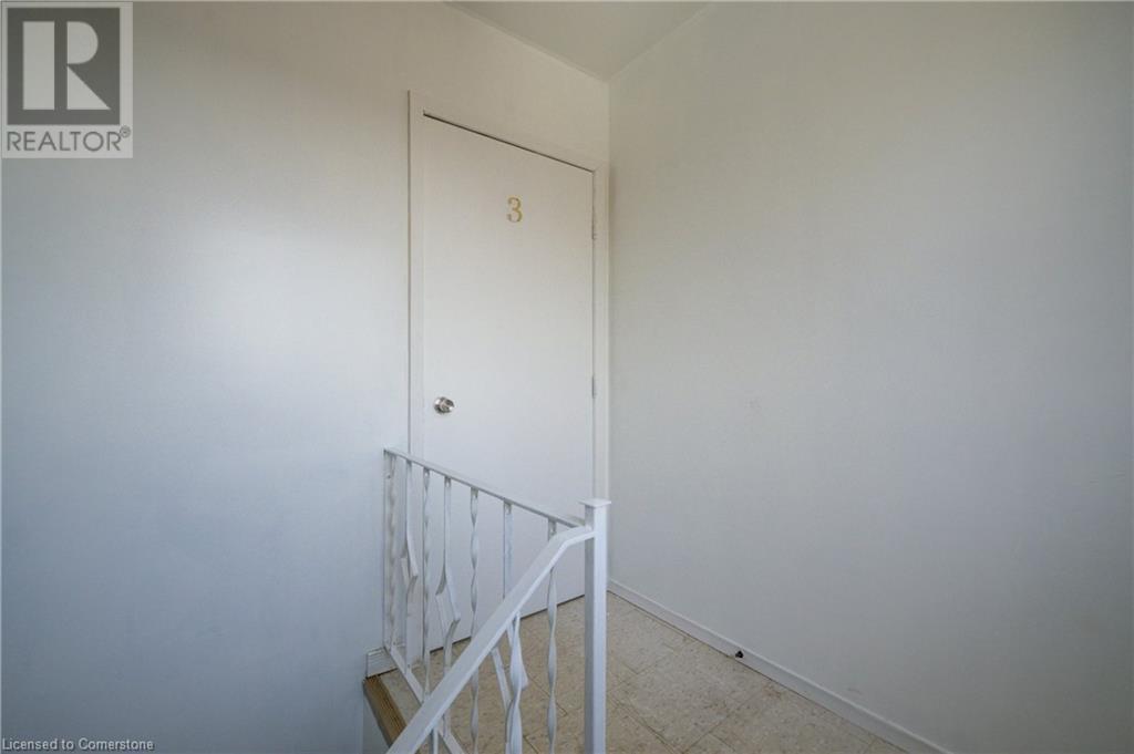 Property at 486 HIGHLAND Road E image 4