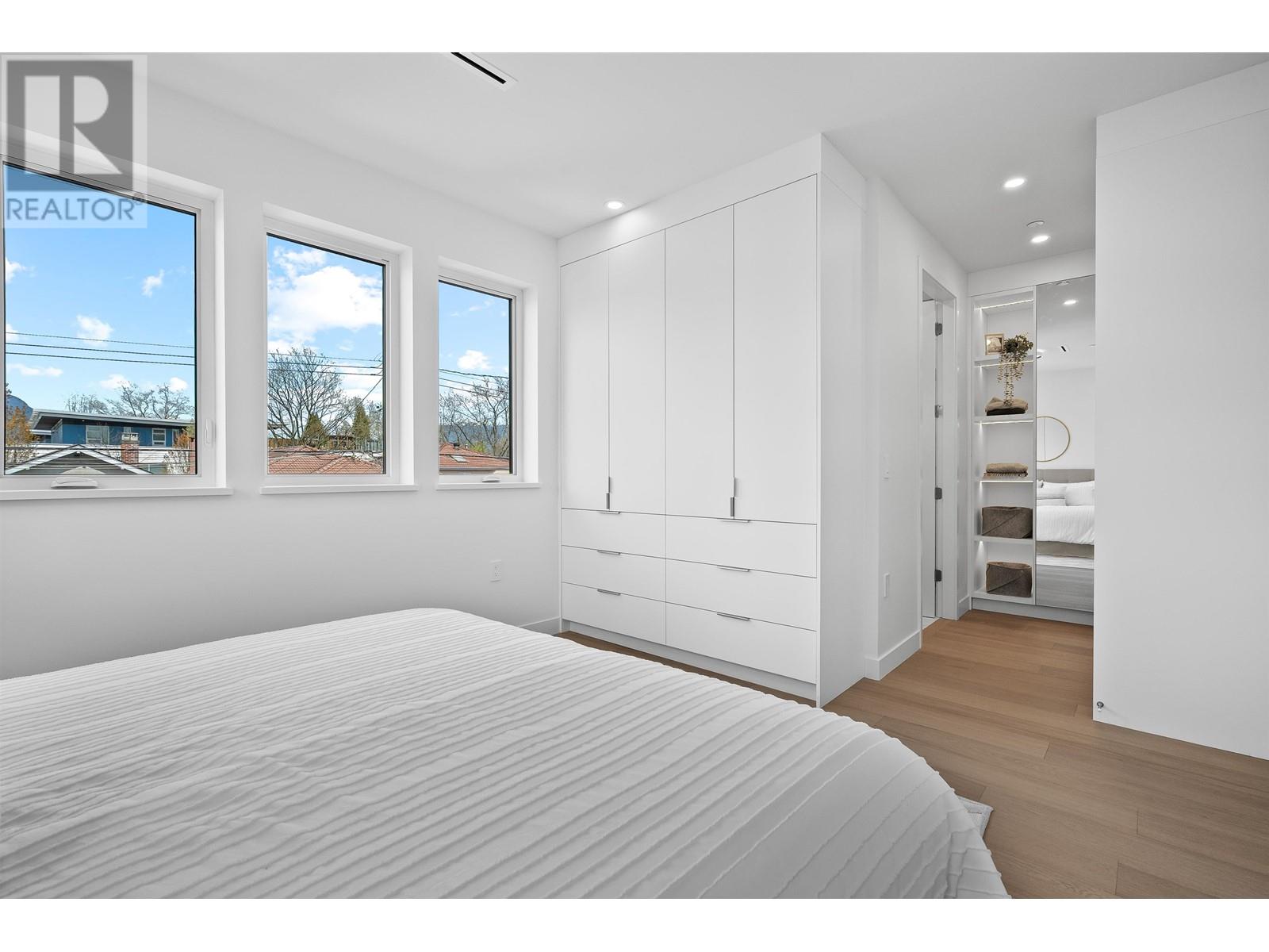 2 2253 Grant Street, Vancouver, British Columbia  V5L 2Z6 - Photo 19 - R2992337