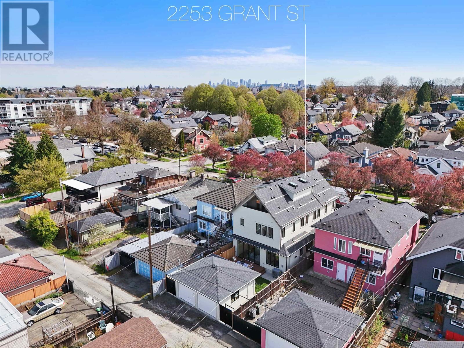 2 2253 Grant Street, Vancouver, British Columbia  V5L 2Z6 - Photo 35 - R2992337