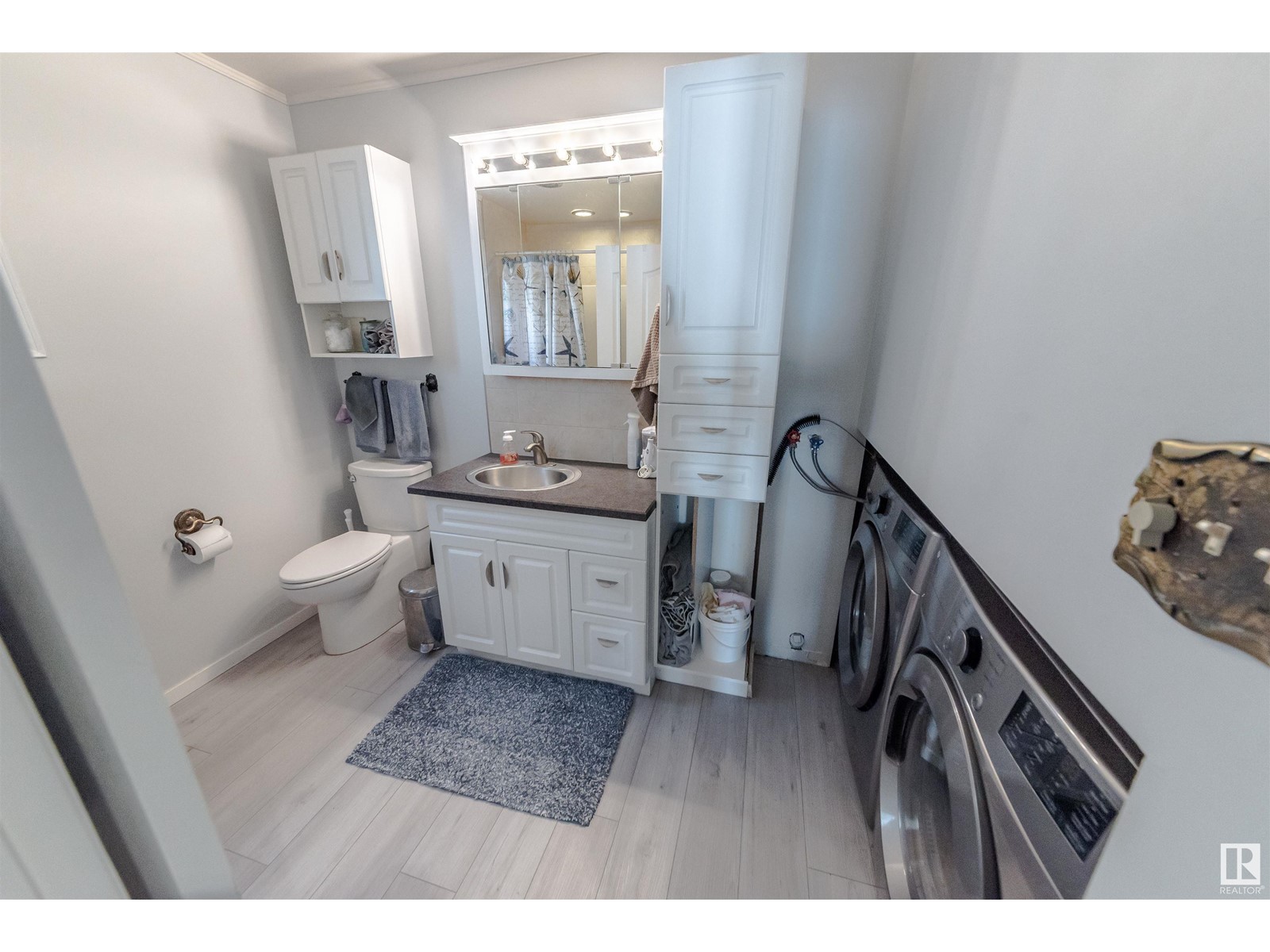 Property at 707 7 ST image 1