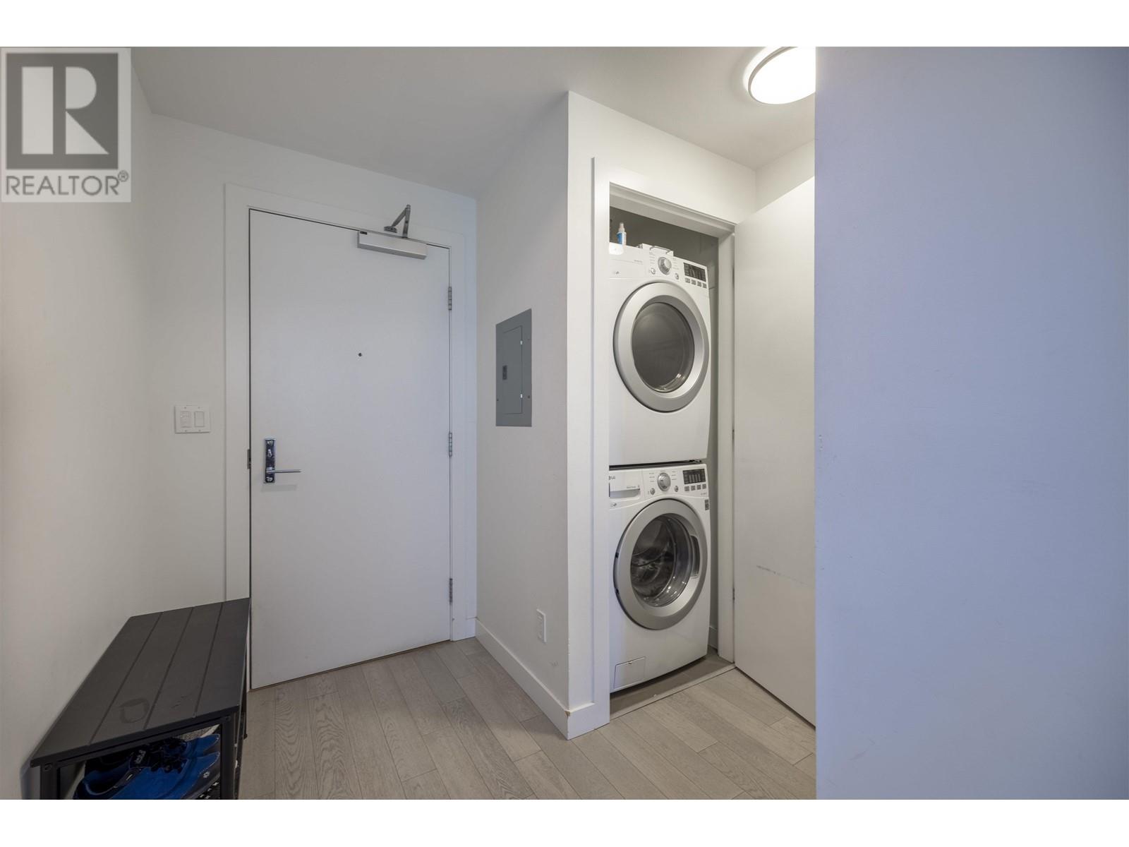 305 9060 University Crescent, Burnaby, British Columbia  V5A 0E1 - Photo 14 - R2995840