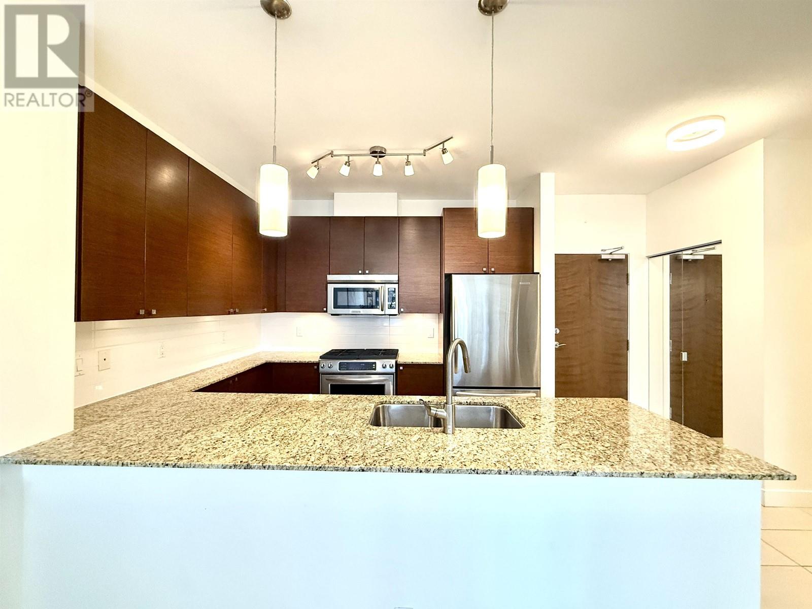 419 101 Morrissey Road, Port Moody, British Columbia  V3H 0E6 - Photo 4 - R2995871