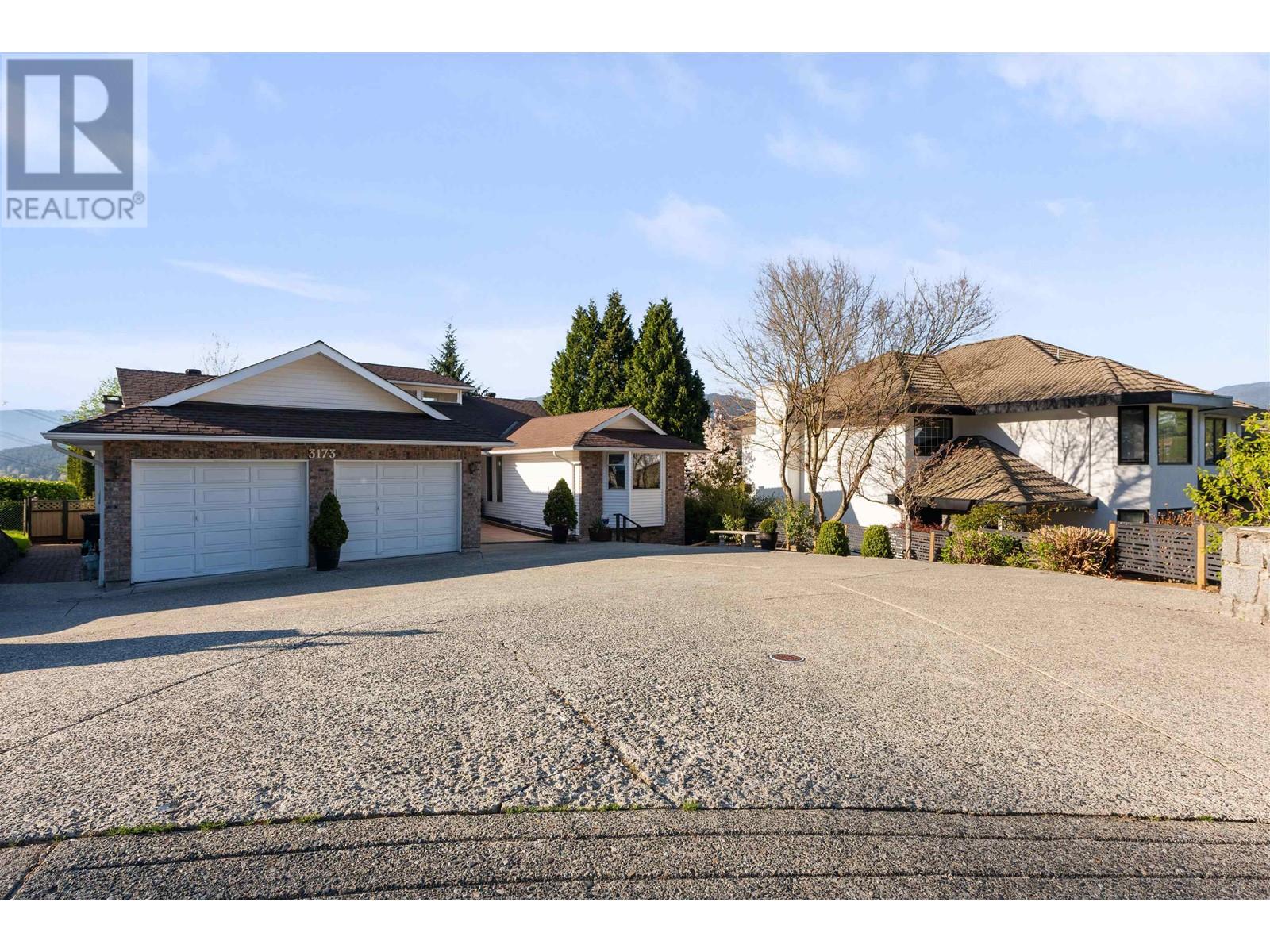 3173 Leeward Court, Coquitlam, British Columbia  V3C 5A9 - Photo 1 - R2995822