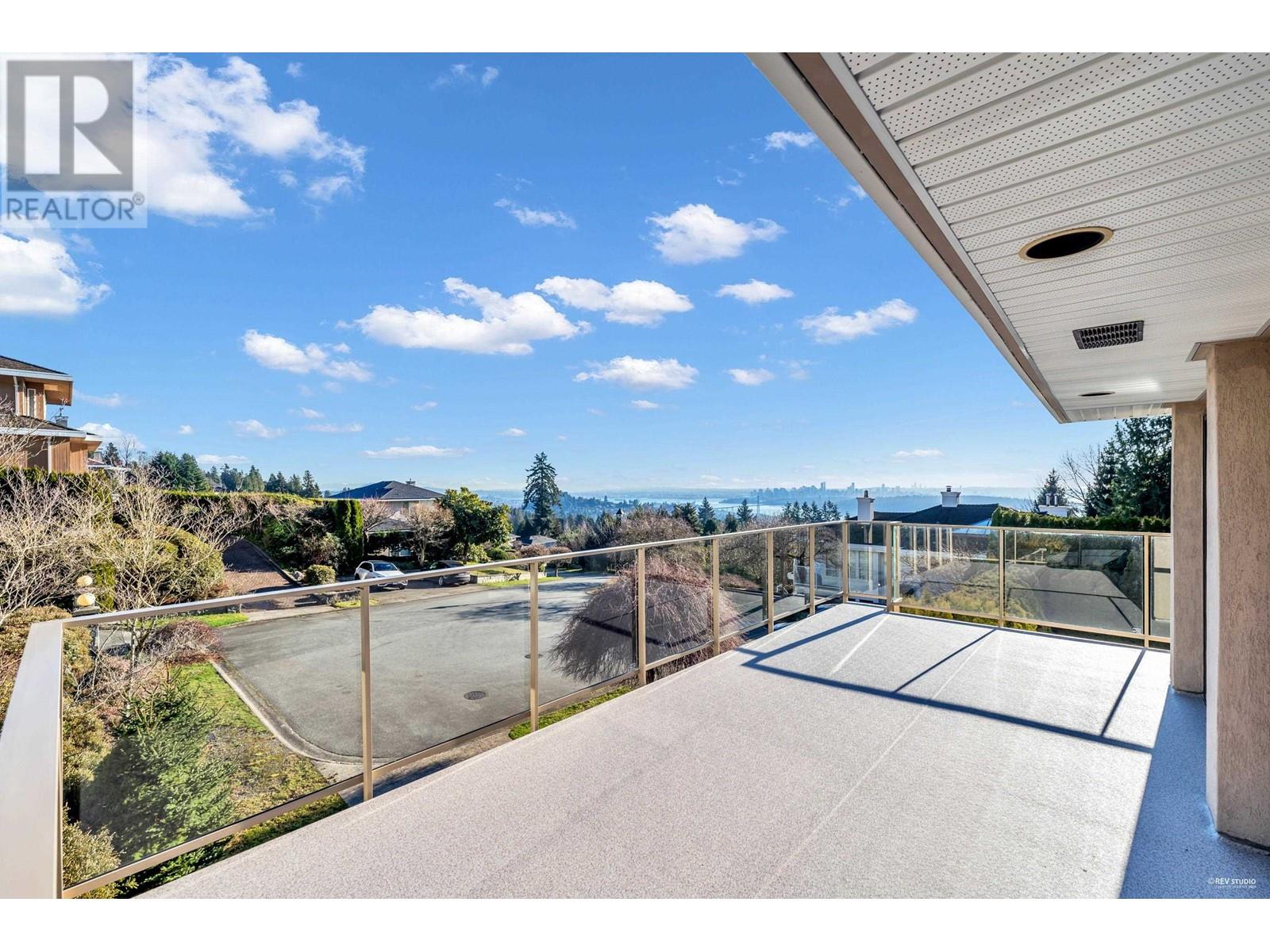 1595 Tyrol Court, West Vancouver, British Columbia  V7S 3G5 - Photo 12 - R2995849